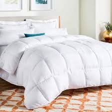 5 best comforters for dog hair in 2022