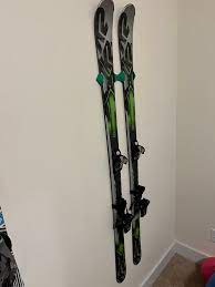 Adjustable Ski Wall Mount