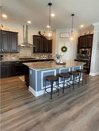 kitchen featuring vinyl plank flooring