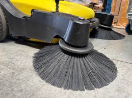 floor sweeper rotating brushes floor