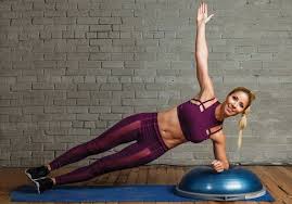 The 13 Bosu Ball Ab Exercises That Are Actually Safe To Do