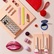 makeup gifts for your beauty junkie