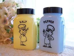 Tappan Salt Pepper Shakers