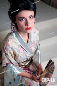 traditional anese geisha woman with