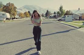 Olivia rodrigo's runaway hit single drivers license just keeps getting bigger, as it has become the first song to surpass 1 billion global streams in 2021, according to figures reported to. Reaction Olivia Rodrigo Drivers License Snack Music Film Arts And Culture Magazine For Scotland