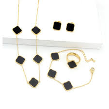 designer jewelry fashion pendant