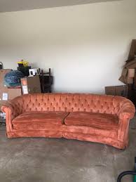 Buy ethan allen's fairfax loveseat or browse other products in sofas & loveseats. Found My Dream Vintage Ethan Allen Couch For 0 After Some Heavy Tlc She S Good As New To Me Thriftstorehauls