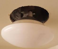 How To Open Twist Off The Cover Of Some Really Stupid Awkward Flush Mounted Ceiling Light Dome Fittings Fixtures To Replace Change Light Bulb My Technical Blog