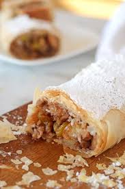 easy apple strudel with phyllo dough