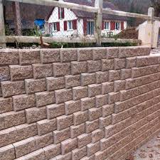 Solid Concrete Block Leromur