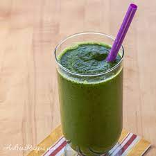 kale spinach and pear smoothie recipe