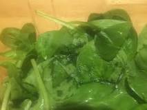 What happens if you eat slimy spinach?