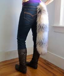 Growing up elk hunting and deer hunting both bow hunting. Faux Fur Tail 10 Steps With Pictures Instructables