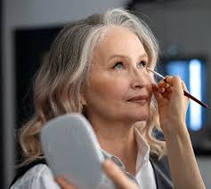 natural eye makeup for women aged 60