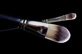 essential makeup brushes your go to