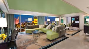 The two and three bedroom suites in las vegas are the perfect accommodations for larger parties upgrade your las vegas honeymoon with a suite at the mgm resorts destinations up and down stay well infuses wellness in to your hotel room with features and programs that maximize your. Las Vegas Hotels Suites 2 Bedroom 2018 World S Best Hotels