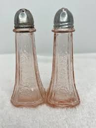 Pink Glass Salt Pepper Shakers