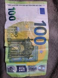 Mai) sollen verbraucher die ersten scheine erhalten. 100 Euro Schein Kaputt Geld Europa Banknoten