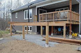 frame a deck posts beams and joists