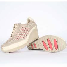 Tsubo Womens Drilon Shoes In Putty