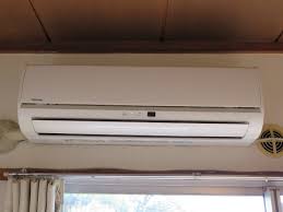 Wall Mounted Air Conditioning Unit
