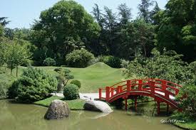 27 Beautiful Japanese Gardens Around