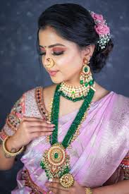 trendy maharashtrian bridal look pune