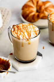 homemade caramel latte 5 minutes