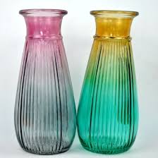 glass vase and bellied vase