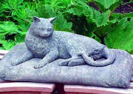 Resting Cat Stone Ornament Garden
