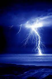 thunder struck beach lightning