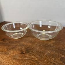 Pyrex Set Of 2 Clear Glass Mixing Bowls