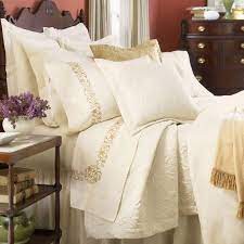 Queen Quilted Coverlet 2 Shams Ivory