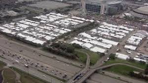 tents go up for rodeo cookoff at nrg