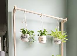 Diy Plant Stand With Hanging Bar