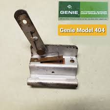 genie garage door motor switch free