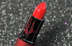 mac viva glam rihanna lipstick