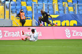 Ghana forward Kwabena Owusu nets brace as Ankaragucu beat Nazilli  Belediyespor 3-0 in Turkish Cup - Footballghana
