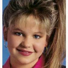 10 cute and easy hairstyles for kids. 13 Hairstyles You Totally Wore In The 80s Allure