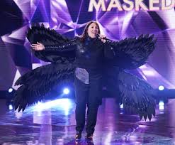 The masked singer is an american reality singing competition television series. Ricki Lake Raves About Life On The Masked Singer Television Siouxcityjournal Com