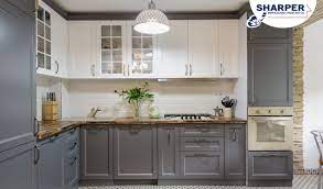 painting kitchen cabinets por