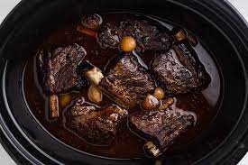 how to cook short ribs in a crock pot
