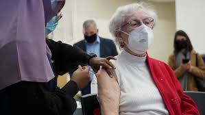 Maybe you would like to learn more about one of these? What B C Seniors Need To Know About Booking Vaccine Appointments Cbc News