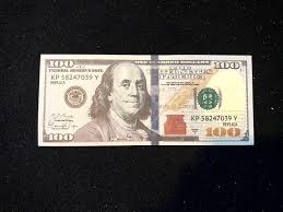 bill 100 value realistic fake money