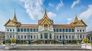 File:Grand Palace Bangkok, Thailand.jpg - Wikimedia Commons