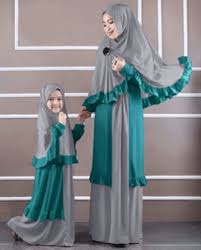 Kami menjual baju couple ibu anak lengkap dengan jilbabnya antara lain gamis dan jilbab untuk ibu dan anak yang bisa di. 55 Model Baju Couple Pasangan Ibu Dan Anak Perempuan Terbaru 2021