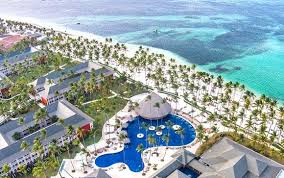 This dreamy hotel has reinvented itself after a complete renovation to become an exclusive hotel for adults only. Bewertungen Hotel Barcelo Bavaro Beach Resort 5 Adults Only Punta Cana Voyage Prive