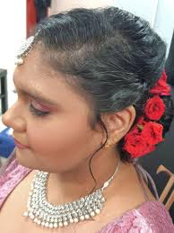 makeup hairdo and saree tying services