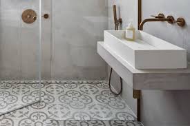 small bathroom flooring ideas from