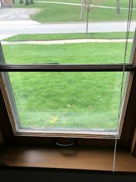 Storm Windows With No S Or Tabs